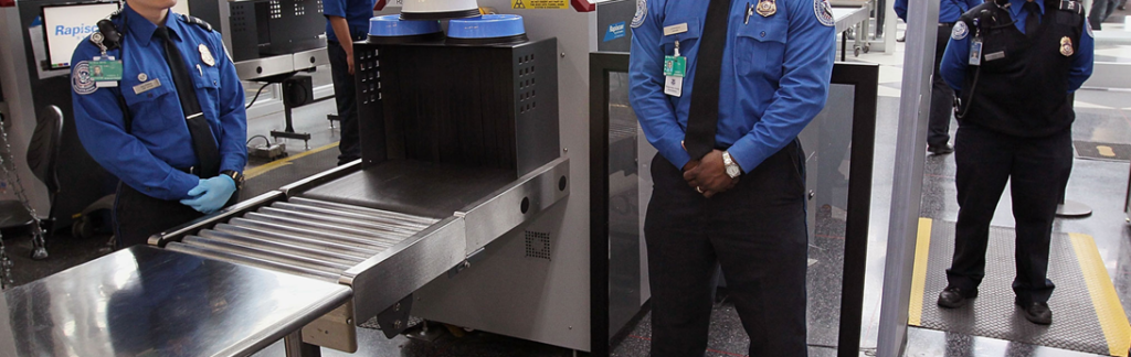 control en aeropuerto del equipaje de mano